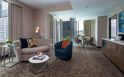 Courtyard by Marriott New York Manhattan/Midtown West