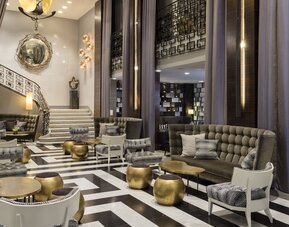 Empire Hotel