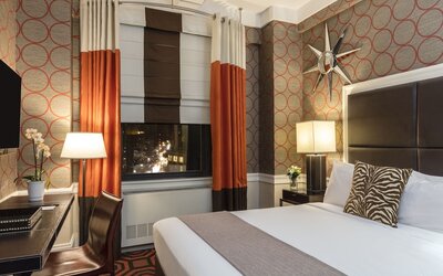 Empire Hotel