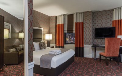 Empire Hotel