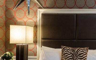 Empire Hotel