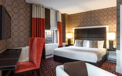 Empire Hotel