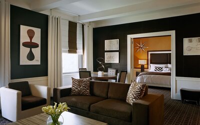 Empire Hotel
