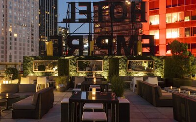 Empire Hotel