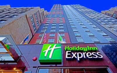 Holiday Inn Express New York City Times Square by IHG