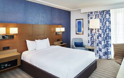 DoubleTree by Hilton Torrance - South Bay