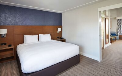 DoubleTree by Hilton Torrance - South Bay