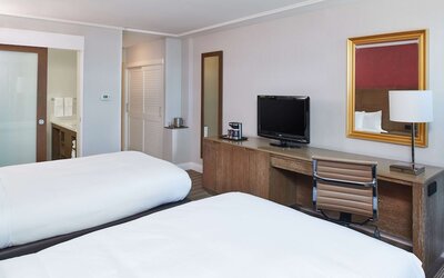DoubleTree by Hilton Torrance - South Bay