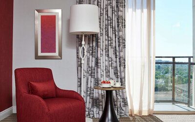 DoubleTree by Hilton Torrance - South Bay