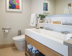 Malibu Beach Inn
