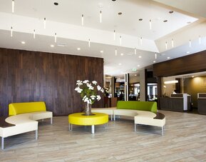 Redac Gateway Hotel In Torrance
