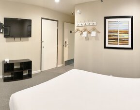 Redac Gateway Hotel In Torrance