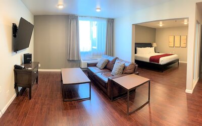 Redac Gateway Hotel In Torrance