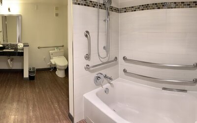 Redac Gateway Hotel In Torrance