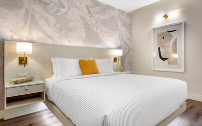 Cambria Hotel Calabasas - Malibu