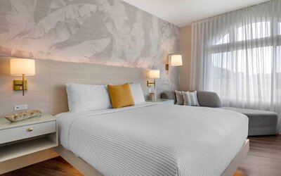 Cambria Hotel Calabasas - Malibu