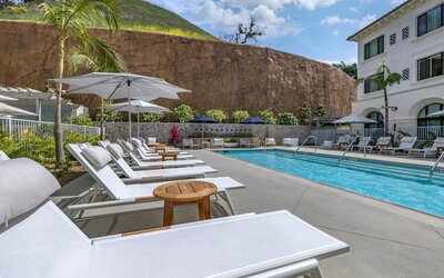 Cambria Hotel Calabasas - Malibu