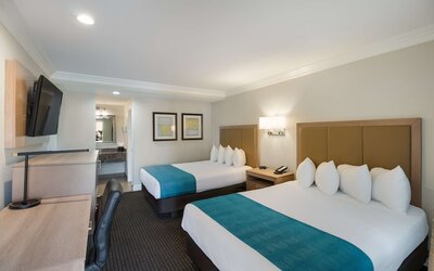 Best Western Woodland Hills Inn