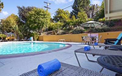 Best Western Woodland Hills Inn
