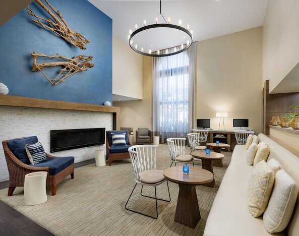 The Anza - A Calabasas Hotel