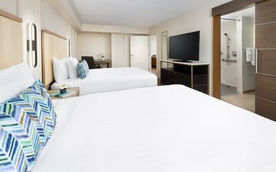 The Anza - A Calabasas Hotel