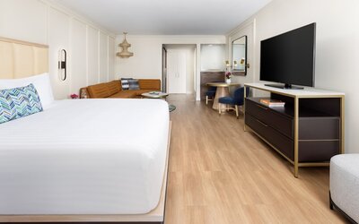 The Anza - A Calabasas Hotel