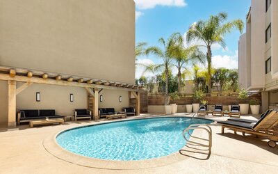 The Anza - A Calabasas Hotel