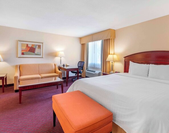 Best Western Plus West Covina Inn