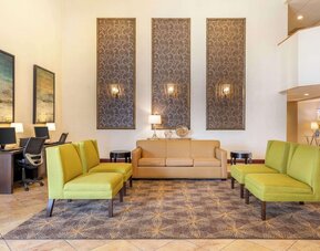 Best Western Plus West Covina Inn