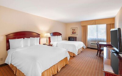 Best Western Plus West Covina Inn