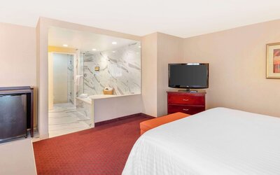 Best Western Plus West Covina Inn