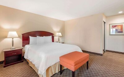 Best Western Plus West Covina Inn