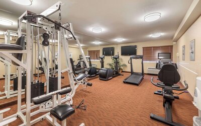 Best Western Plus West Covina Inn