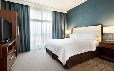 Day use room with natural light at Embassy Suites By Hilton Brea North Orange County.