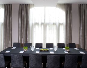 Marseilles Hotel