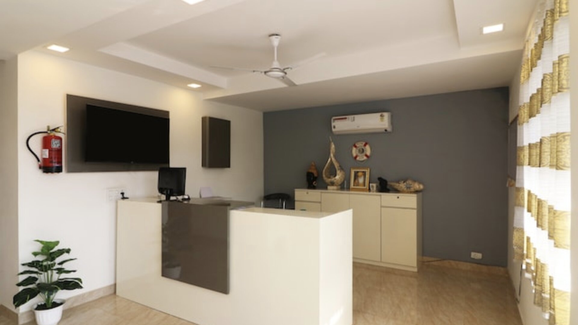 OYO 45652 Grand Oyster Homestay