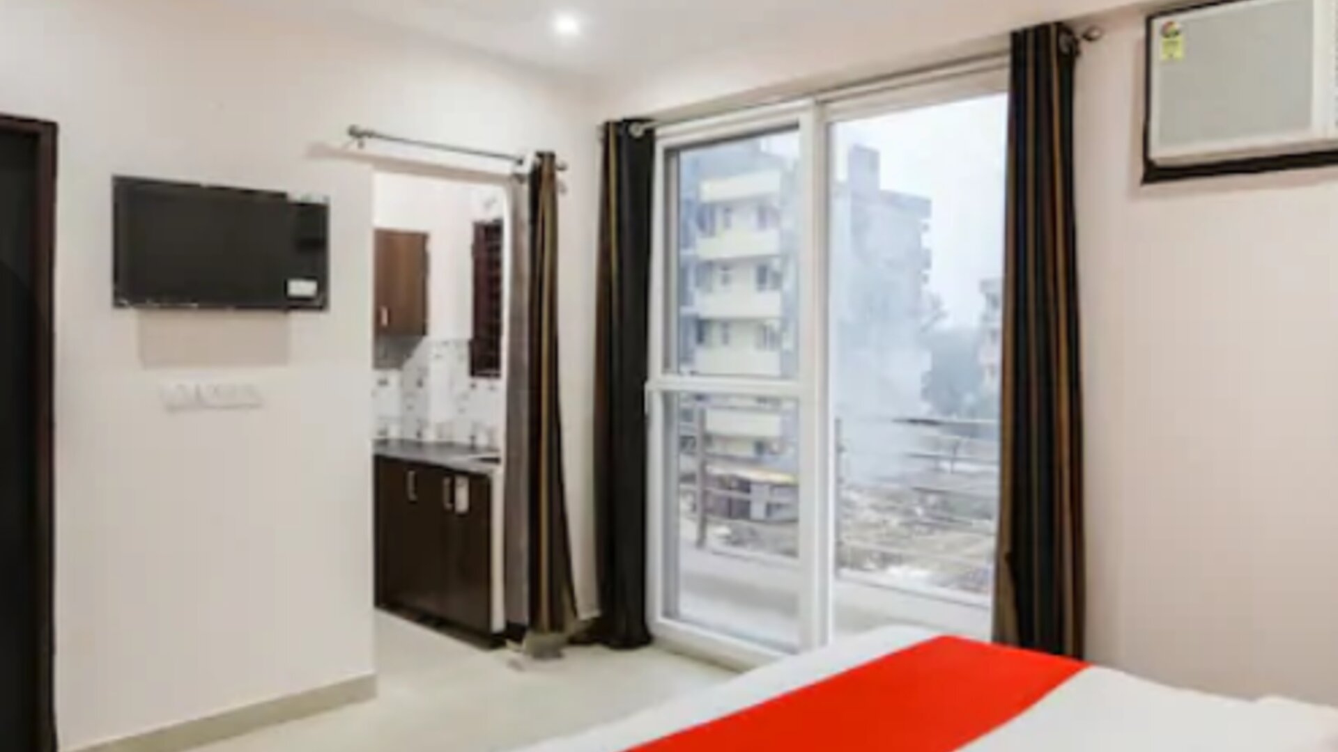 OYO 45652 Grand Oyster Homestay