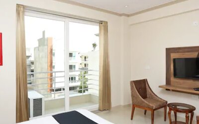 OYO 45652 Grand Oyster Homestay