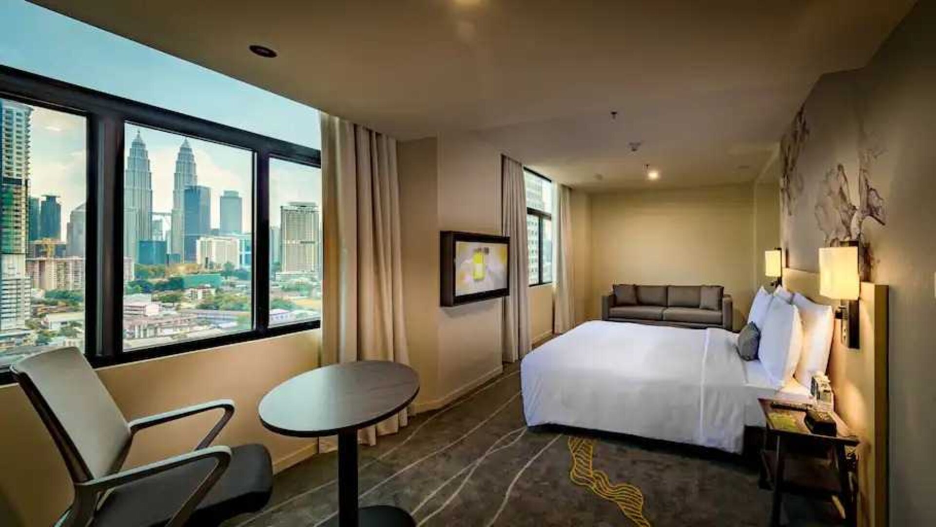 Queen room with beautiful views of KL Tower at the Hilton Garden Inn Kuala Lumpur Jalan Tuanku Abdul Rahman North.