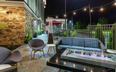 Beautiful rooftop patio suitable as workspace at the Hampton Inn Madison, OH.