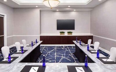Professional, fully equipped meeting and conference room at Hilton Garden Inn Washington DC Downtown.
