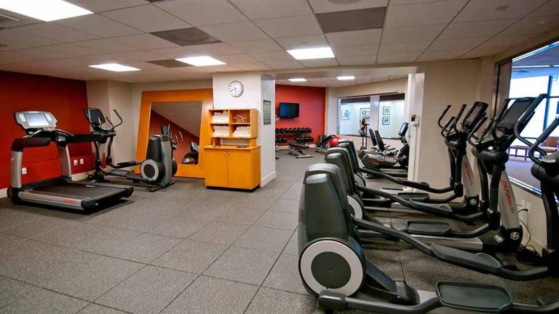 Well-equipped fitness center for all your fitness needs at DoubleTree by Hilton Los Angeles Downtown.