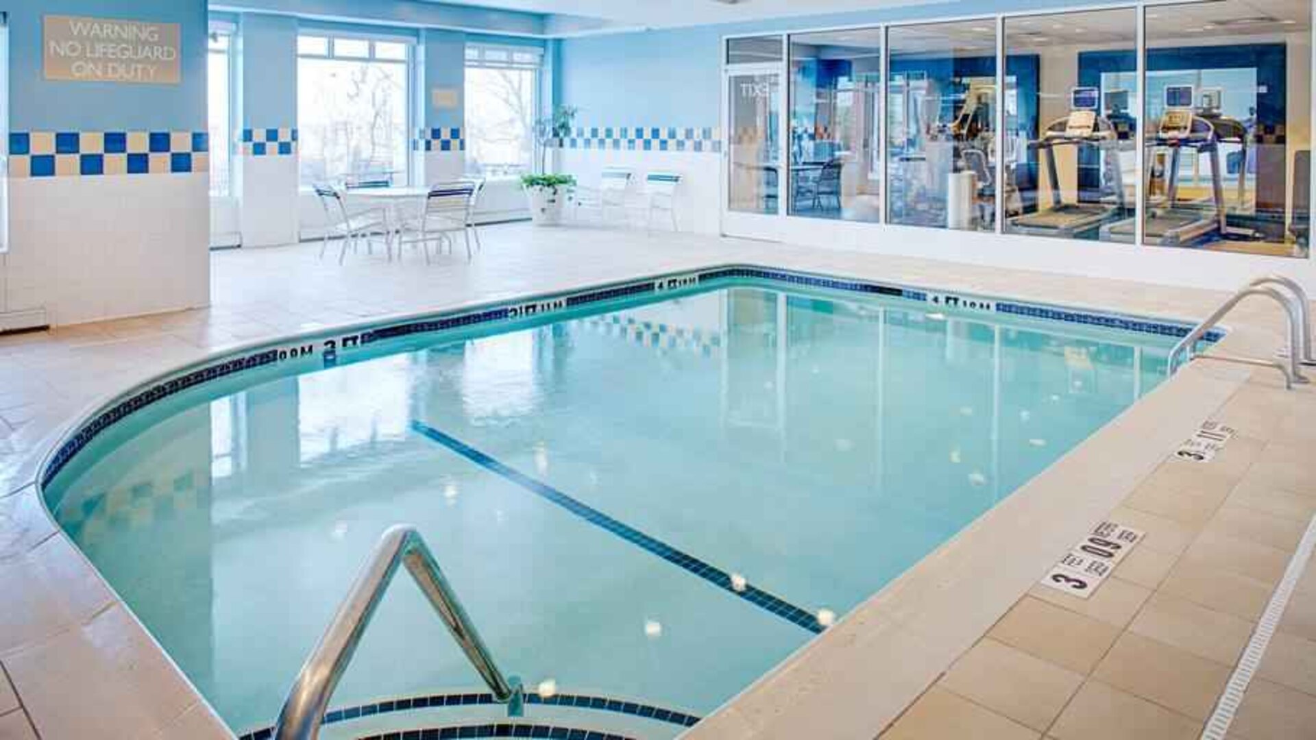 Indoor swimming pool at the Hilton Garden Inn Hartford North/Bradley Intl Airport.