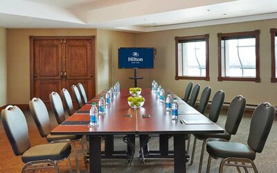 Professional meeting room at the Hilton Saint John.