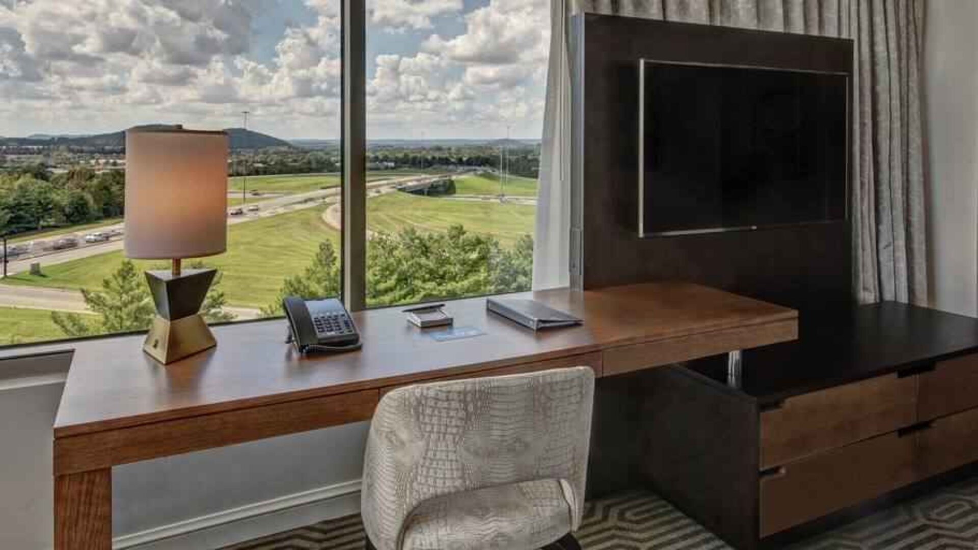 Working station with view in a hotel room at the Hilton Franklin Cool Springs.