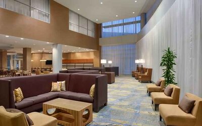 Workspace in a hotel lobby at the Hilton Baltimore BWI Airport.