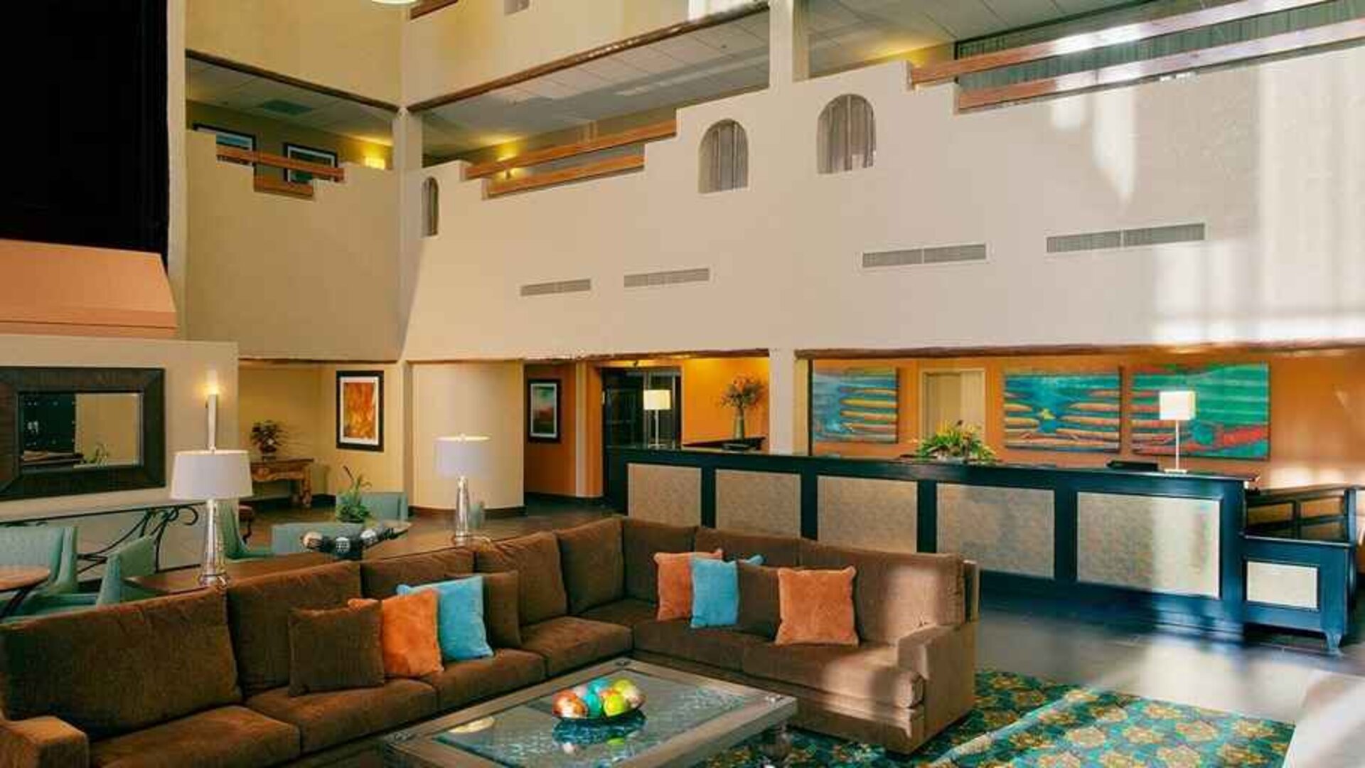 very comfortable lobby and coworking space at DoubleTree by Hilton Hotel Santa Fe.