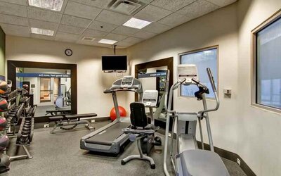 Fully equipped fitness center at the Hampton Inn & Suites Leesburg.