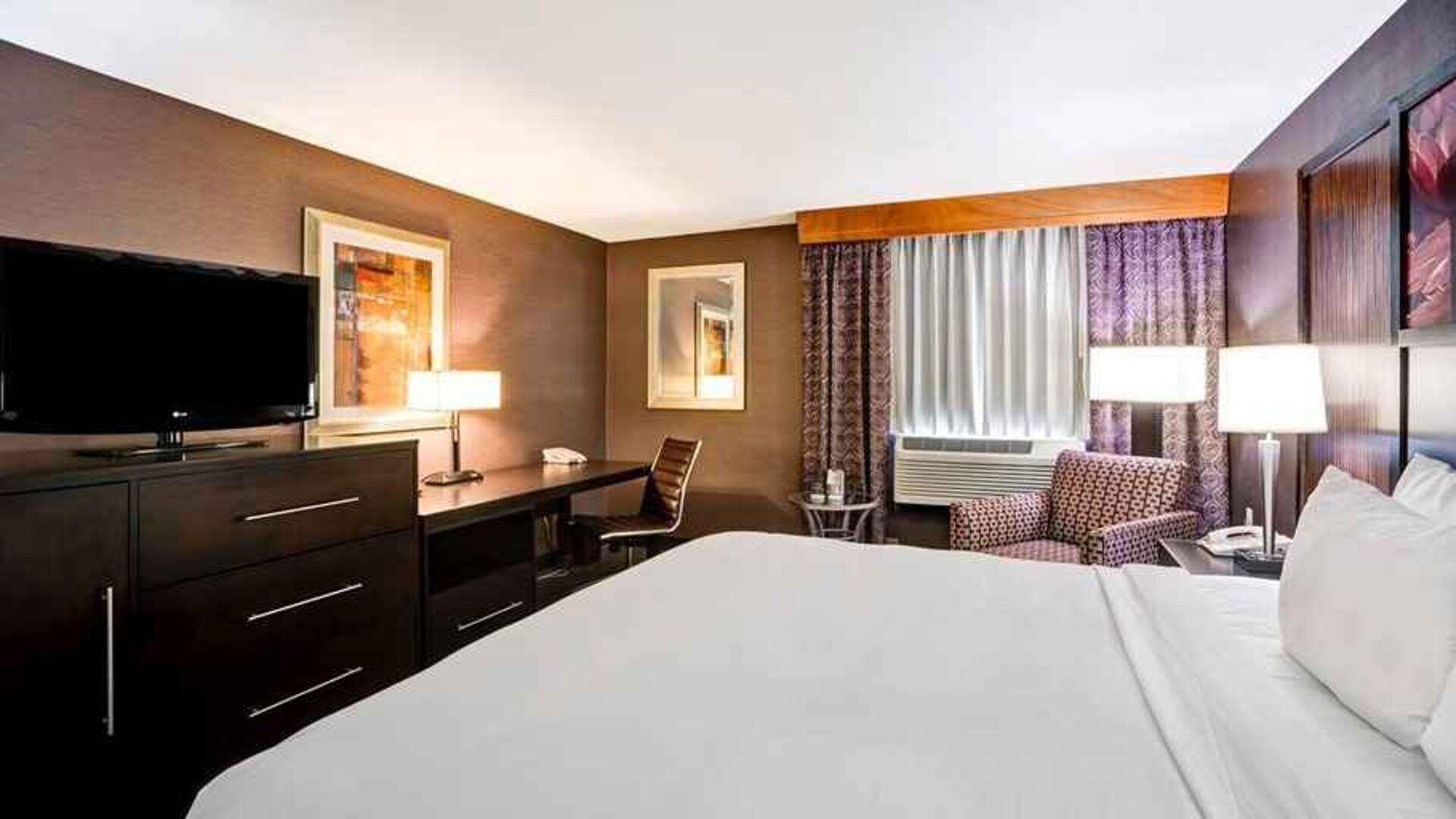 Spacious king room with TV and work desk at DoubleTree by Hilton Hotel Downtown Wilmington - Legal District.