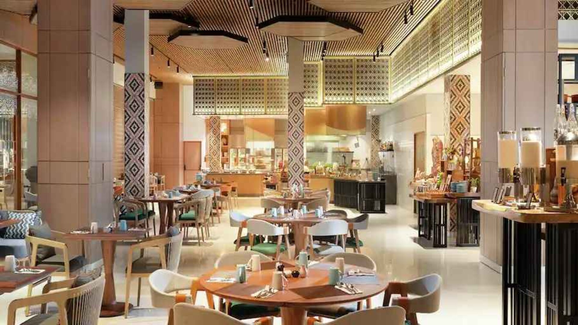 Restaurant area perfect for co-working at the Hilton Bali Resort.